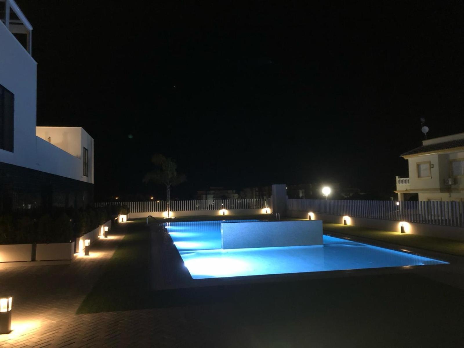 Palmview Poolside Heaven In Turquesa Del Mar Lägenhet Orihuela Exteriör bild