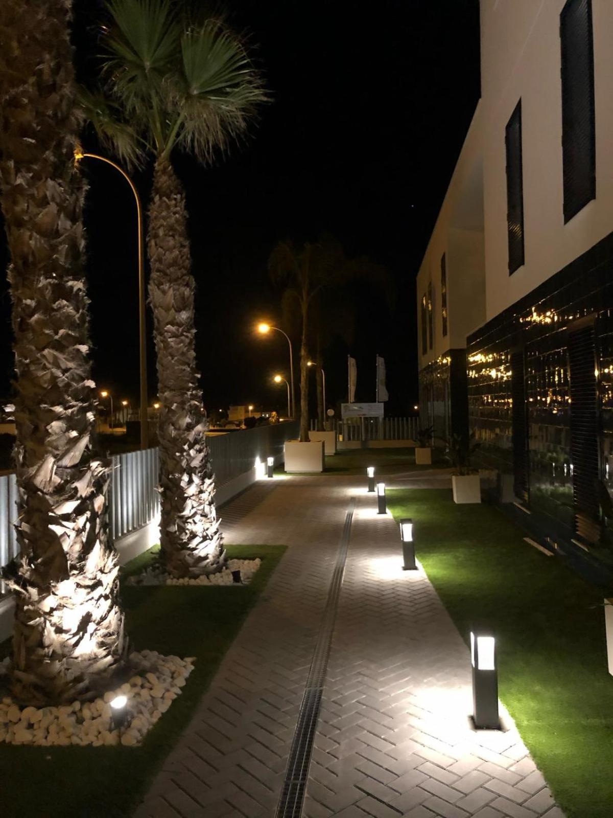 Palmview Poolside Heaven In Turquesa Del Mar Lägenhet Orihuela Exteriör bild
